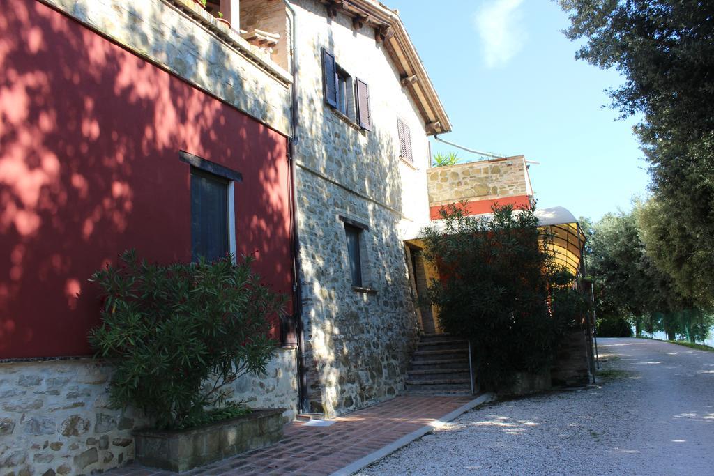 Villa Societa Agricola F.Lli Angelucci Cannara Exterior foto